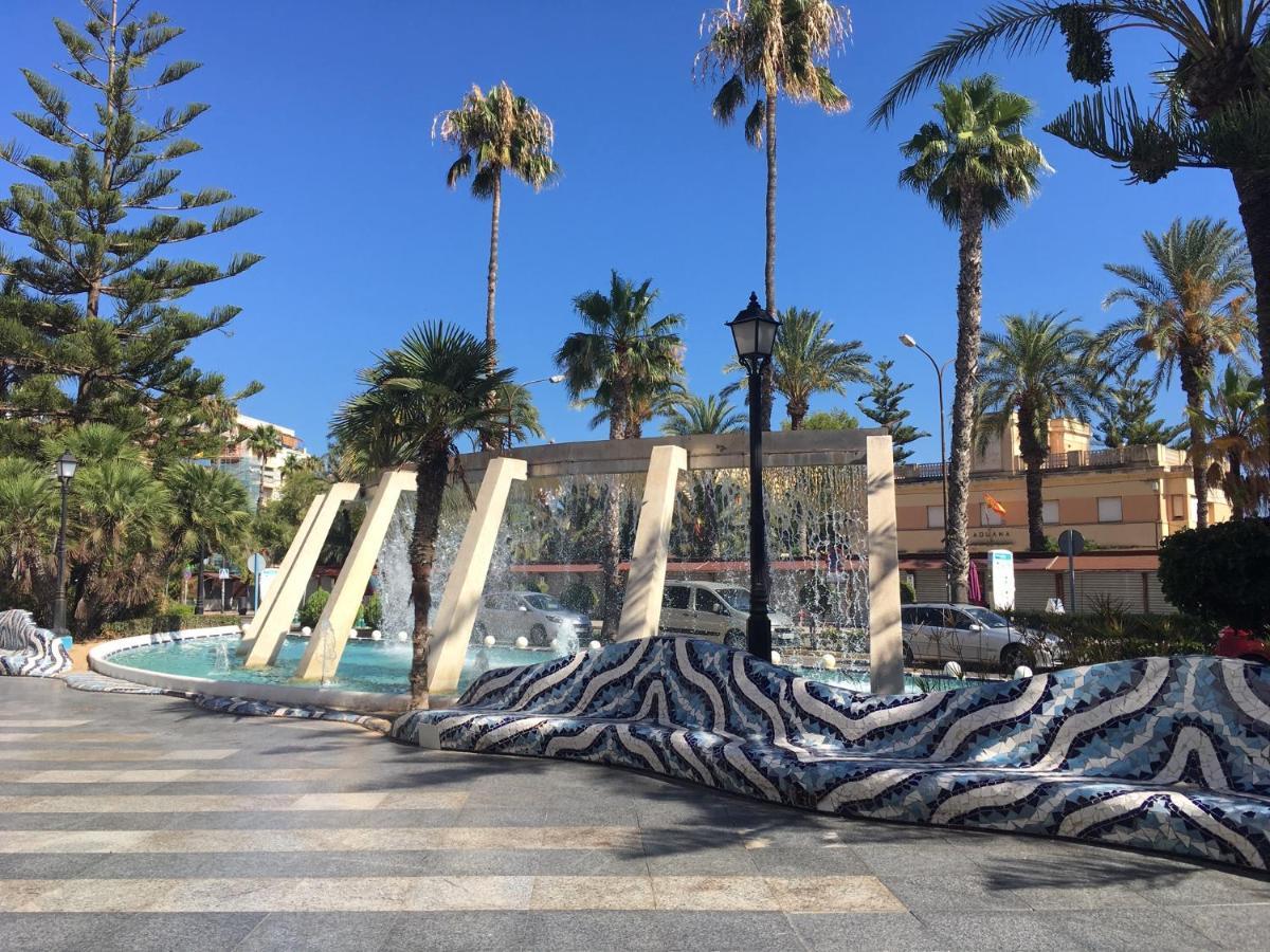 Apartament Bambu N°2 Przy Plazy Piekny Widok Torrevieja Exteriör bild