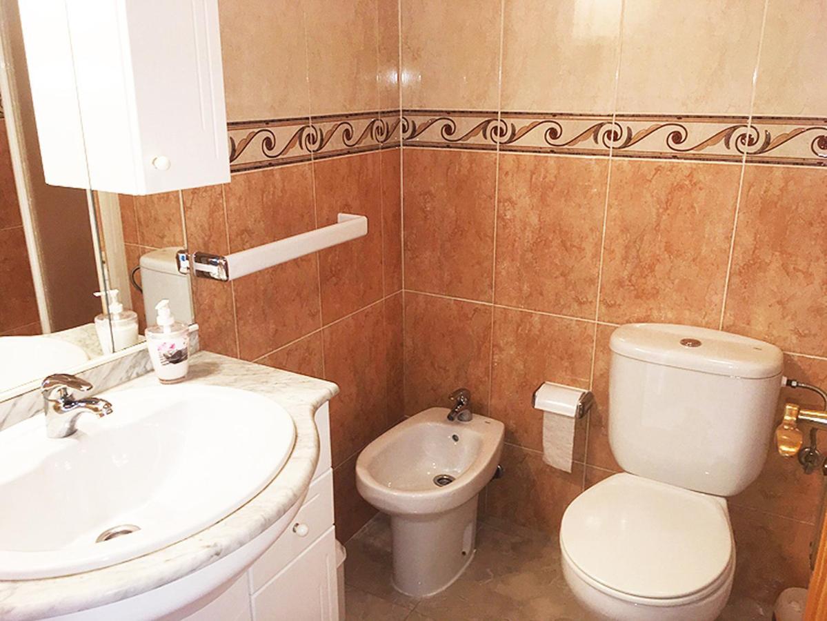 Apartament Bambu N°2 Przy Plazy Piekny Widok Torrevieja Exteriör bild